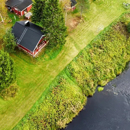 Lapland Aurora Riverside 샬레