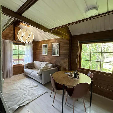 Chalet Lapland Aurora Riverside Raiskio