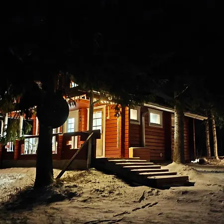 Lapland Aurora Riverside Chalet Raiskio