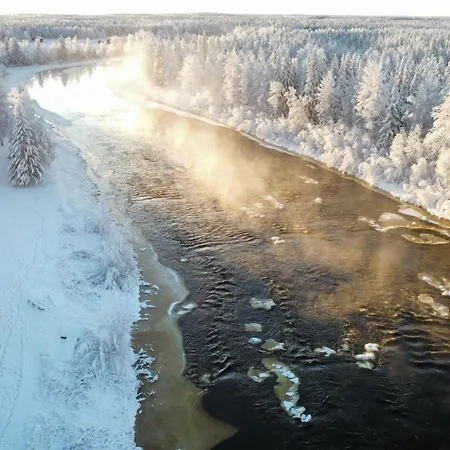 Lapland Aurora Riverside *