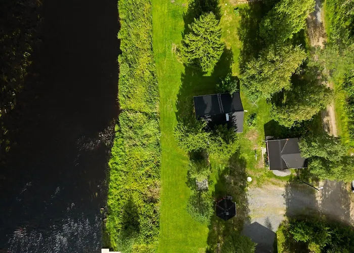 Chalet Lapland Aurora Riverside *